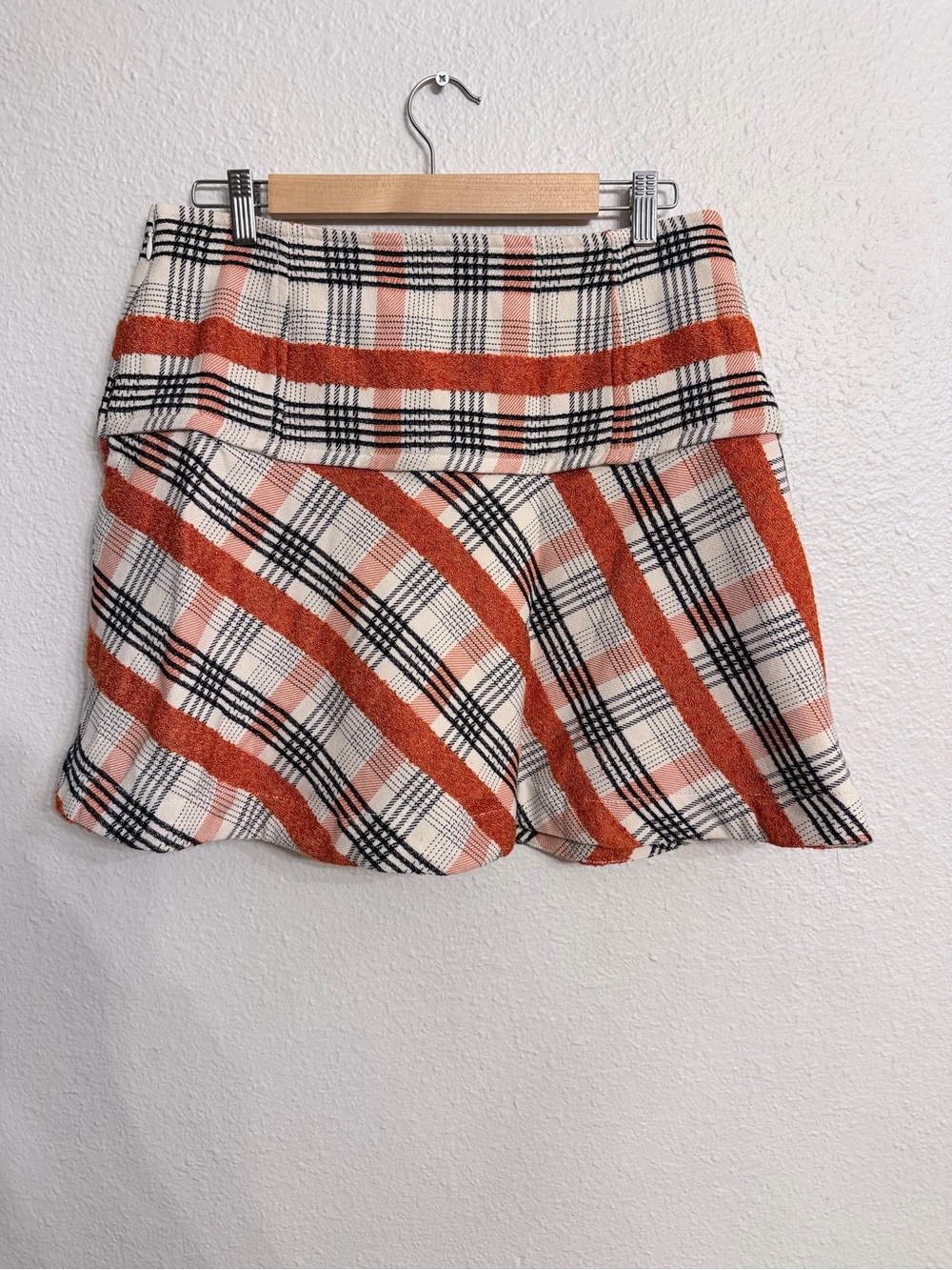 Anthropologie Plaid Mini Skirt NWT Gold Button A-Line Size M - Picture 2 of 4